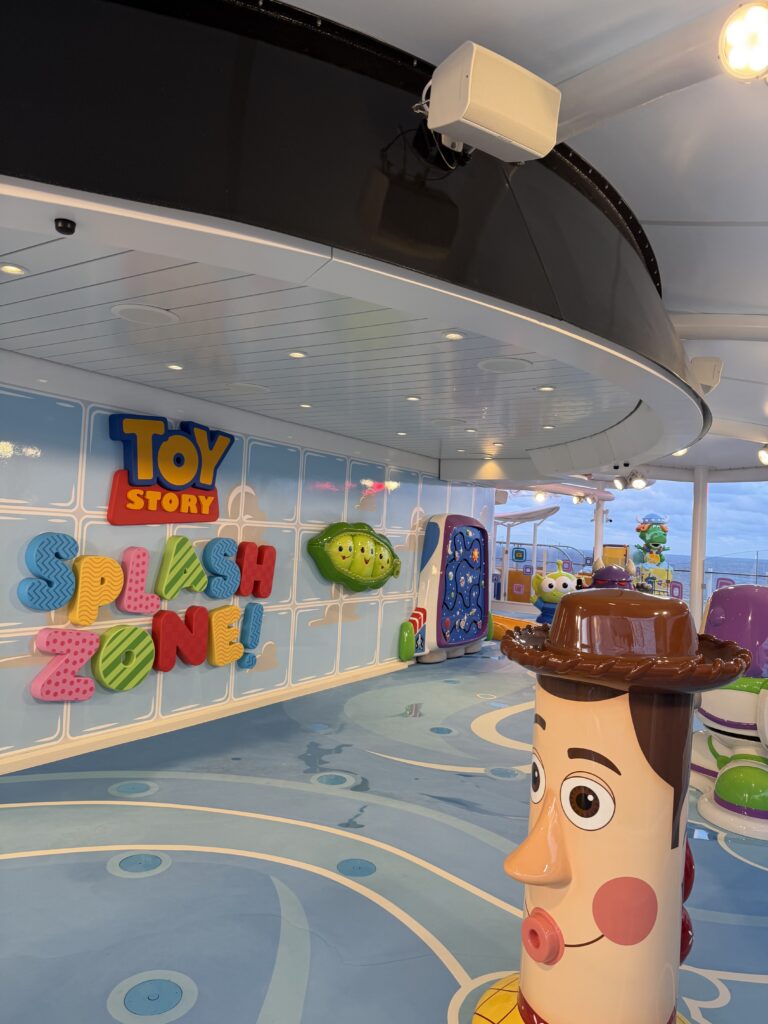 Disney Destiny splash pad